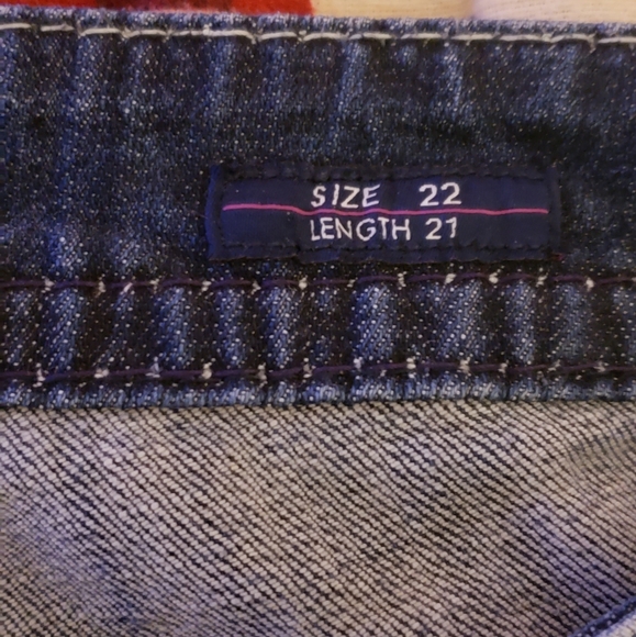 Womens Vigoss Capri's - Picture 3 of 5